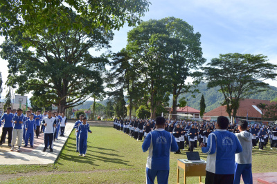 CLASSMEETING SMANSA PAPA BERJALAN SUKSES